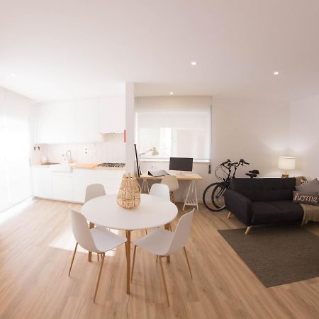 Apartamento Praia Buarcos ฟิเกราดาฟอซ ภายนอก รูปภาพ